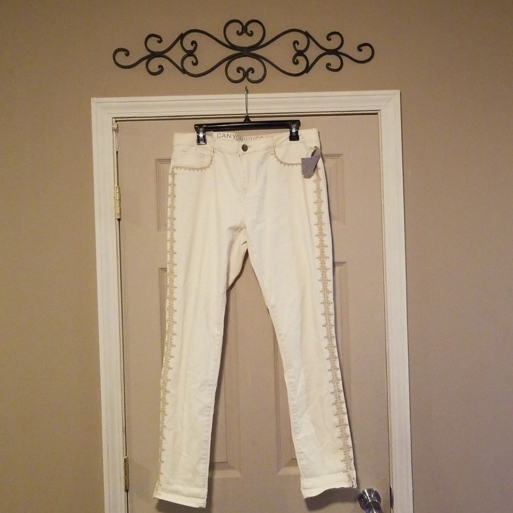 Canyon River Blues jeans